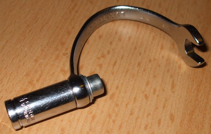 Der fertige Adapter: Drehmomentschlüssel auf 8er Gabelschlüssel